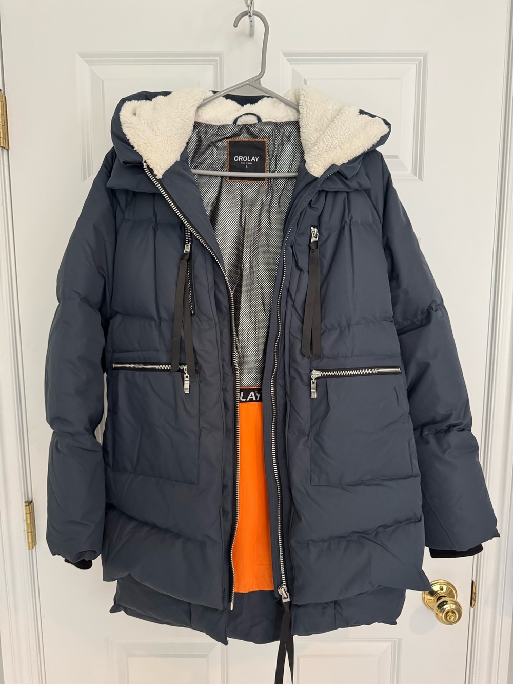 OROLAY Women's Navy Puffer Jacket with Sherpa Hood